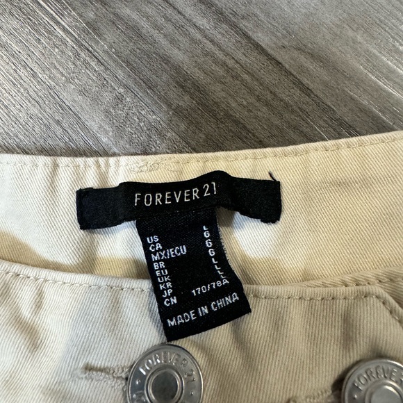 Forever 21 Pants Women’s Beige Cream Ivory Joggers Cargo Multiple pockets L - Picture 4 of 4